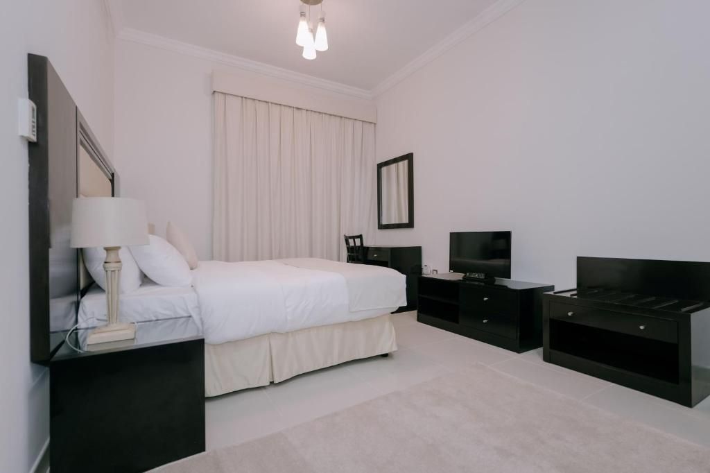 Deluxe Studio Apartment